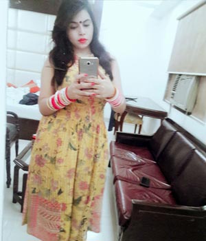 ritika housewife escorts